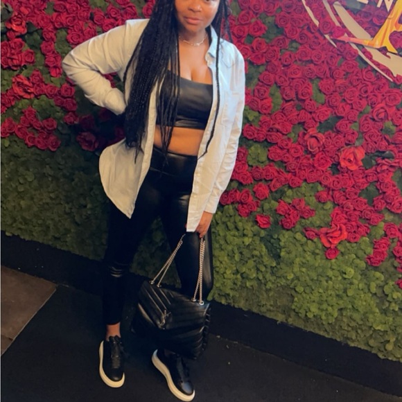 Black Alexander McQueen women sneaker - Picture 4 of 4